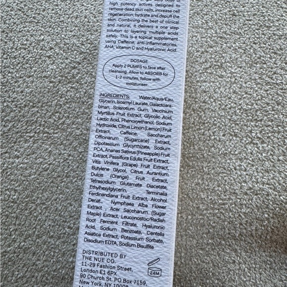 The Nue Co Vitamin C + AHA + HA Serum NWT - Picture 5 of 5